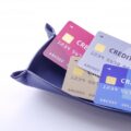 捨てていい？残すべき？クレジットカード書類の保管期間と判断基準について